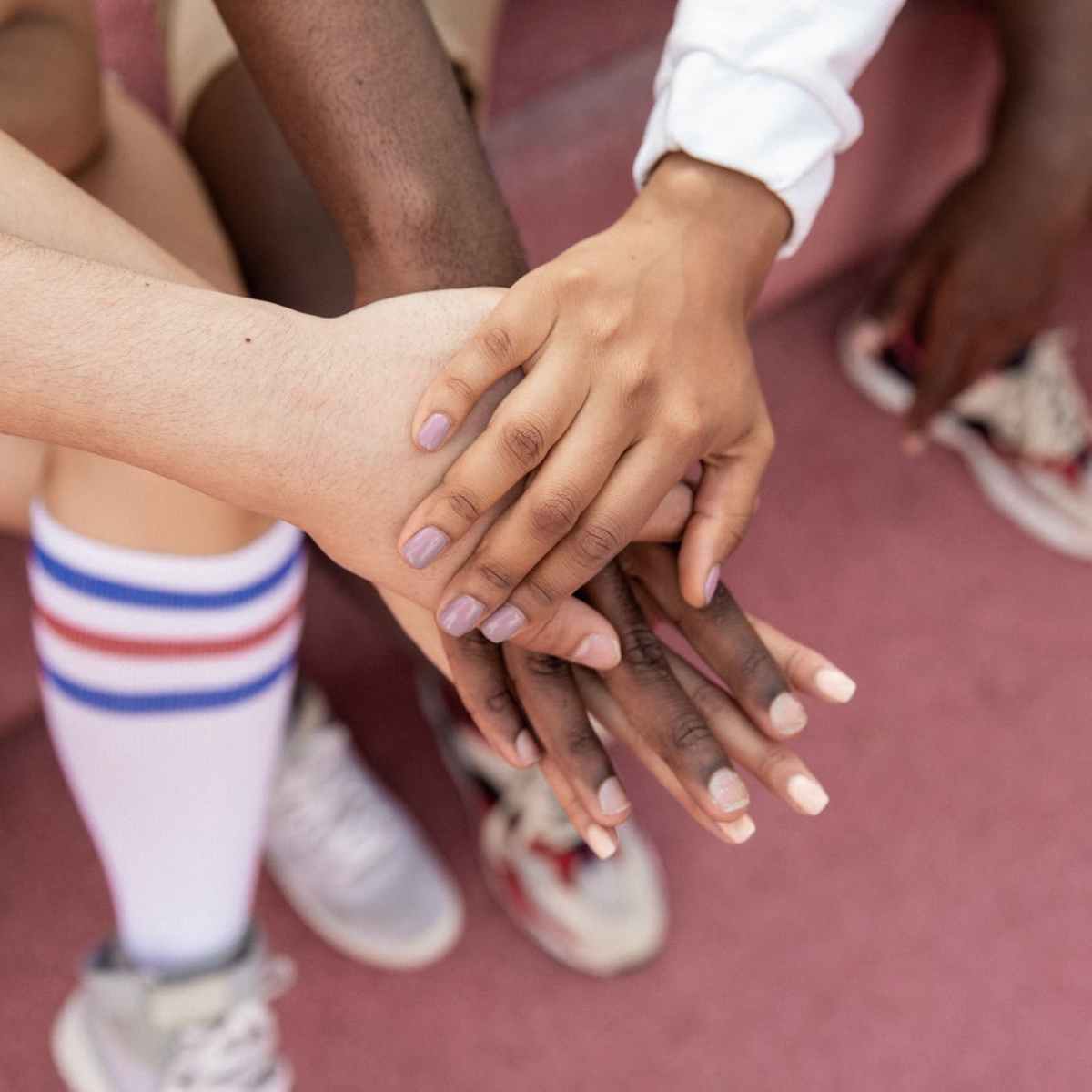 Relationships Before Rigor: 15 Ways to Build Classroom Community and Celebrate Our Students in Person and&nbsp;Online