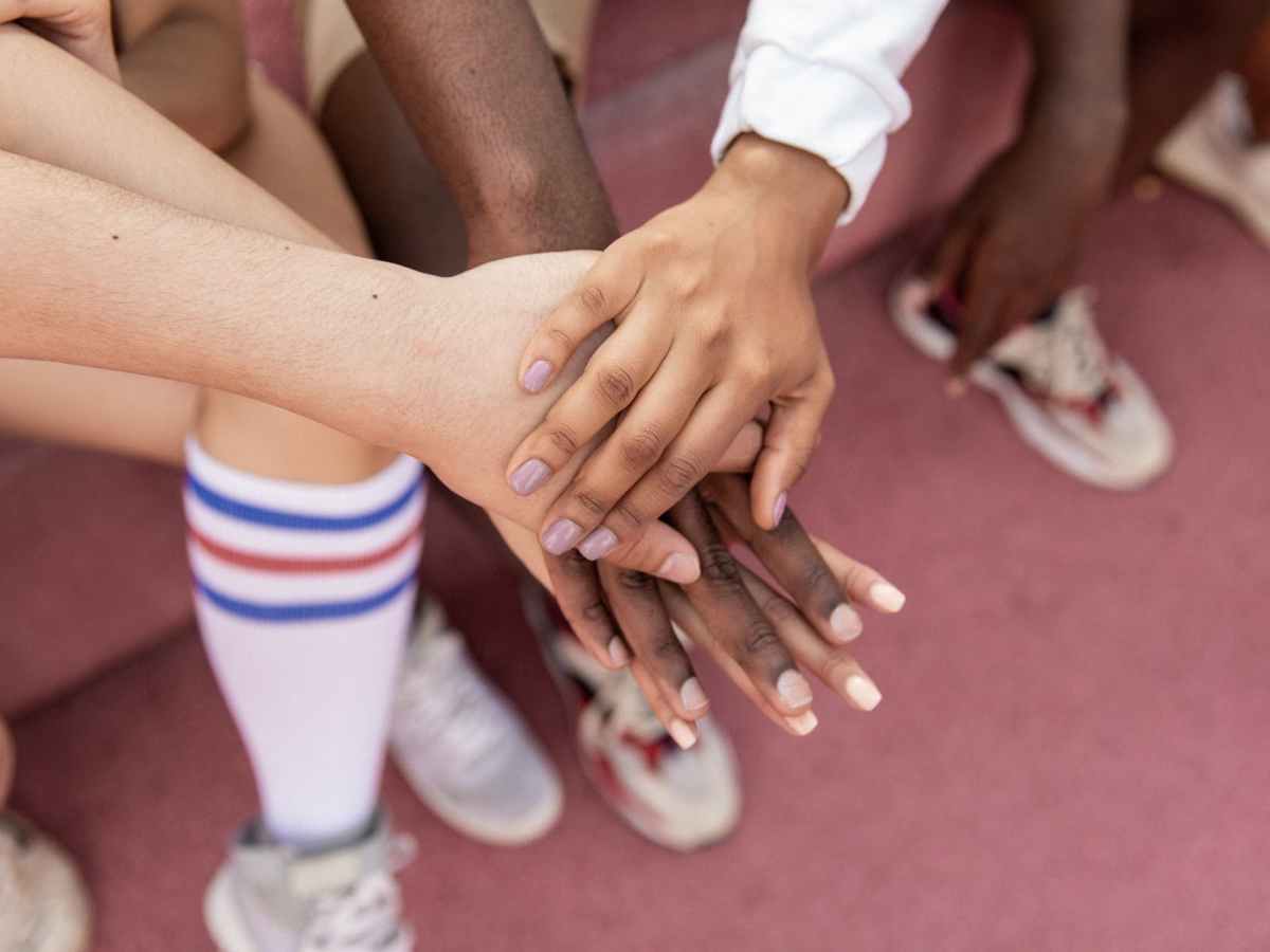 Relationships Before Rigor: 15 Ways to Build Classroom Community and Celebrate Our Students in Person and&nbsp;Online